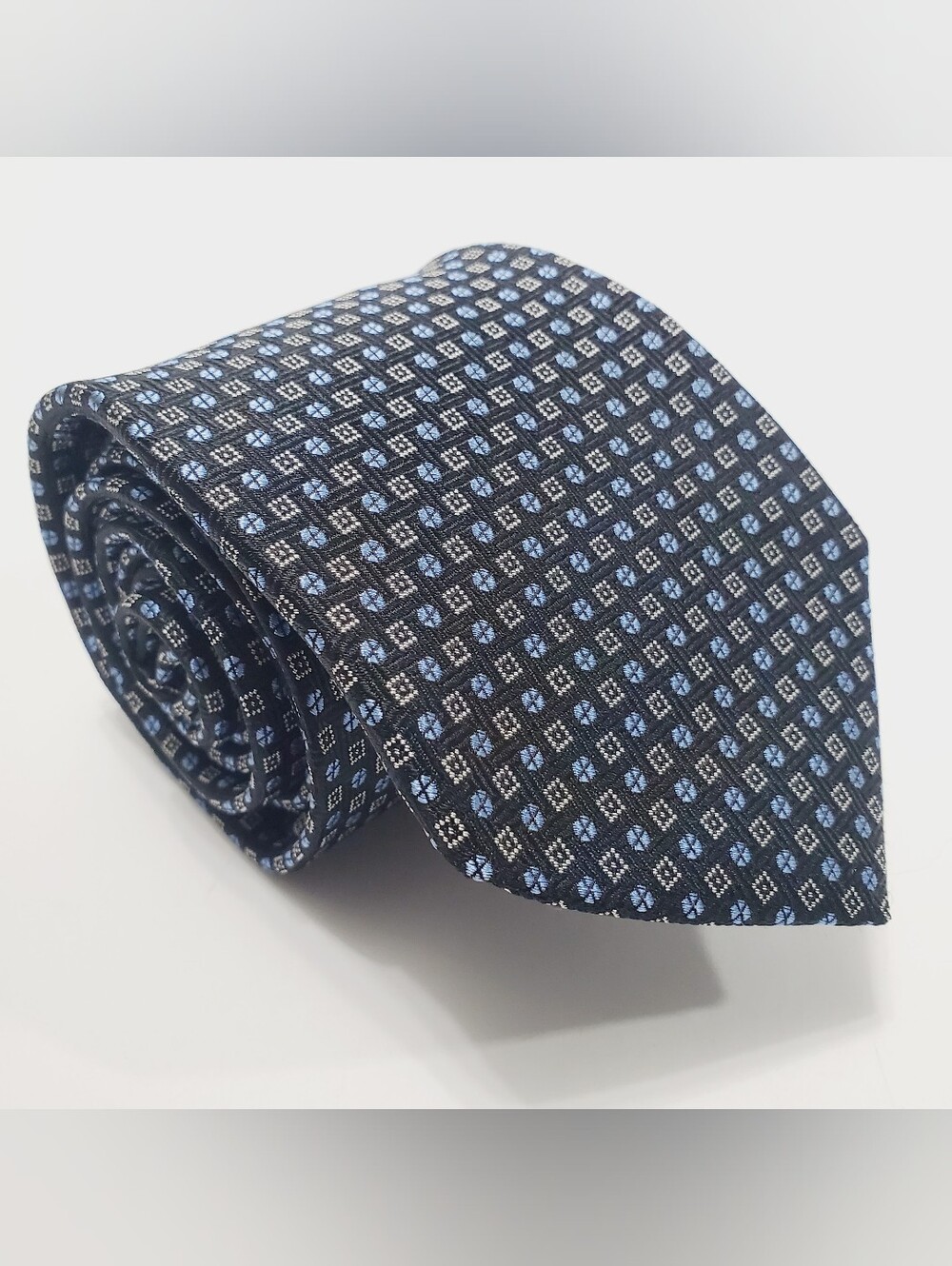 Nordstrom Men's Silk Neck Tie Blue Geometric Pattern 59x3.25"